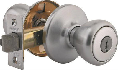 Kwikset Satin Chrome Tylo Keyed Entry Knob